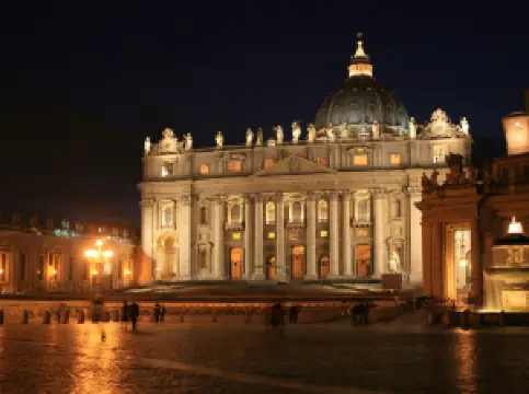 Popular Night Attractions in Vatican