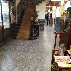 圣水坊赵家木柴鸡店(总店) User Photo