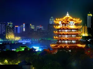 Điểm vui chơi về đêm Phổ Biến Tại Hồ Bắc