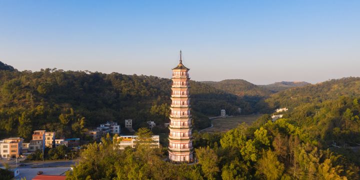 Sanyuan Pagoda