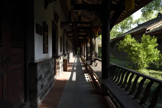 Hotel Home Inn di Guanghan