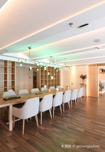 明洁酒店·圆月轩餐厅