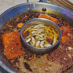 Nanbaiwanshengtaihuoguoshanzhuang (shengli) User Photo