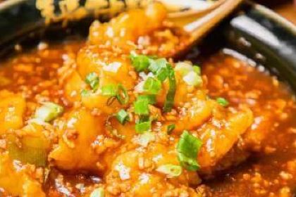 先启半步颠小酒馆(九集小镇店)