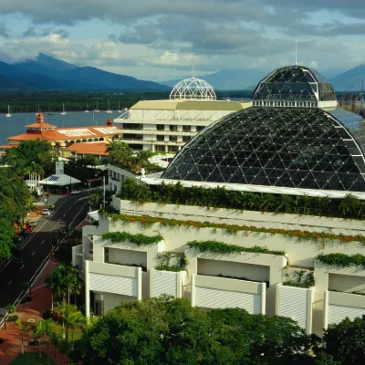 Novotel Cairns Oasis Resort