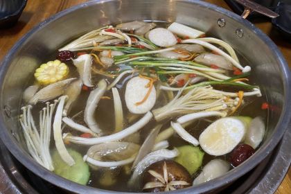 红掌柜涮烤集市(春光苑商业步行街店)