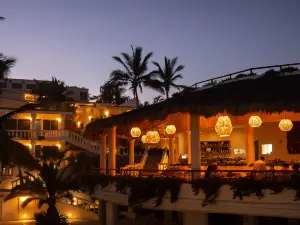 Encanto, Farm & Sea Restaurant – Hotel Mar Del Cabo by Velas Resorts