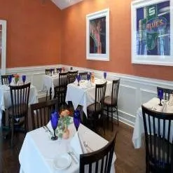 Carriage House Restaurant