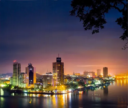 Отзывы об отеле Land Scape Youth River View Hotel