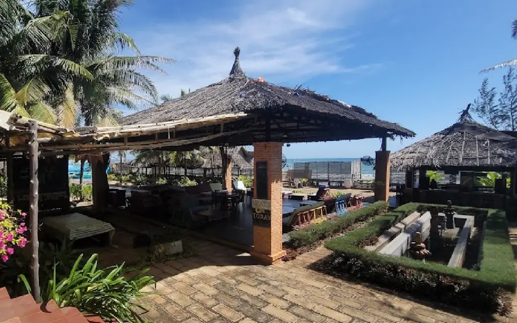 Long Son Mui Ne Exotic Restaurants & Bar
