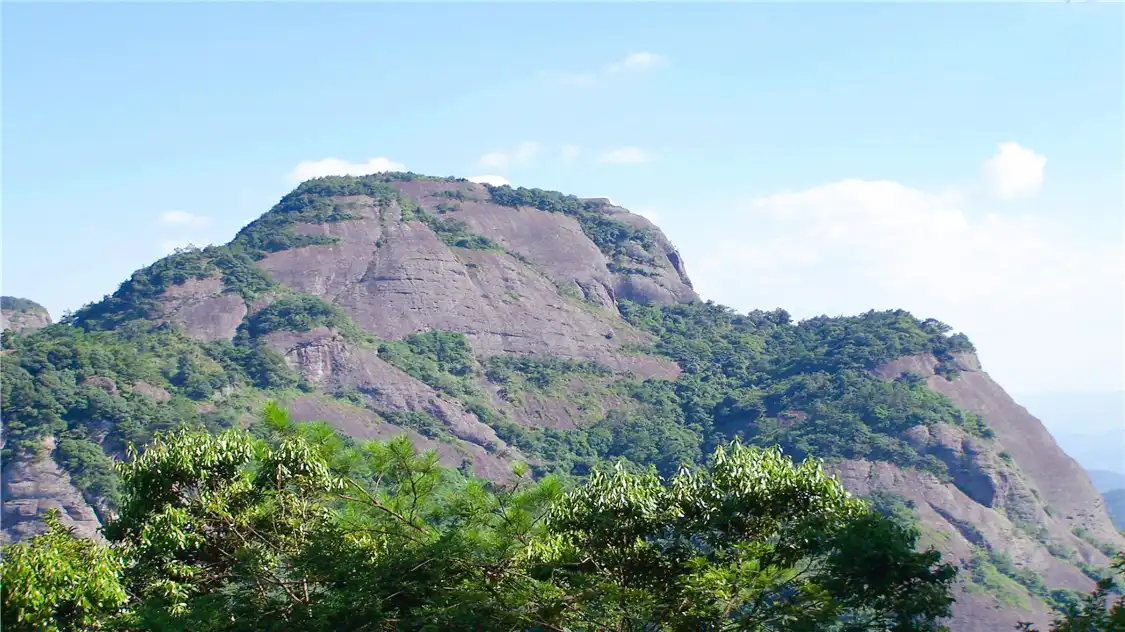 Hotels near Duqiaoshan Forest Park