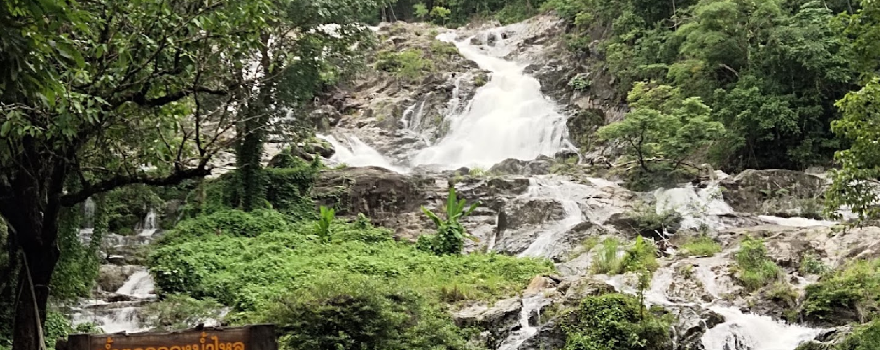 Khlong Nam Lai Waterfall