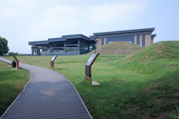 Tomb of the Marquis of Haihun