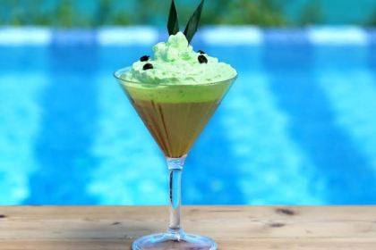 White Rock Beach Club