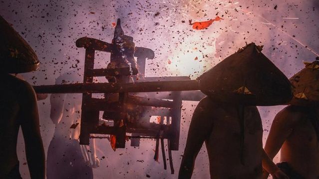 Torch-Walking in Fujian