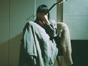 軽井沢 | 青葉市子 望月の残り香に点す朔の夢