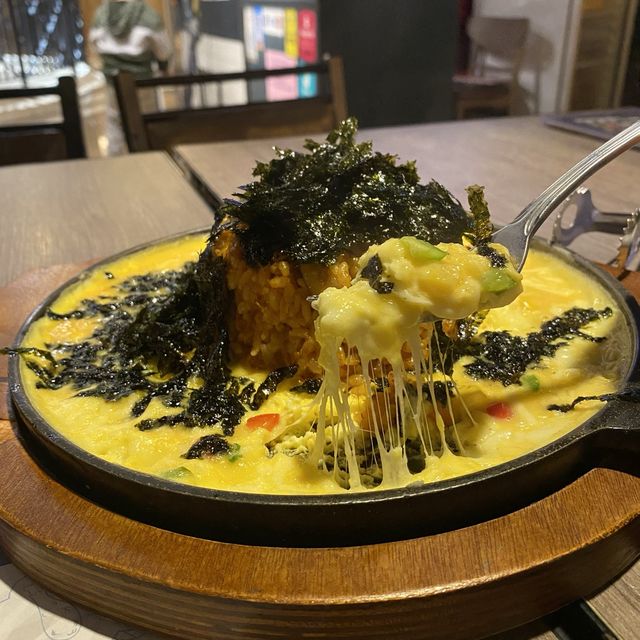  銅鑼灣｜邪惡熔岩炒飯 & 炸雞