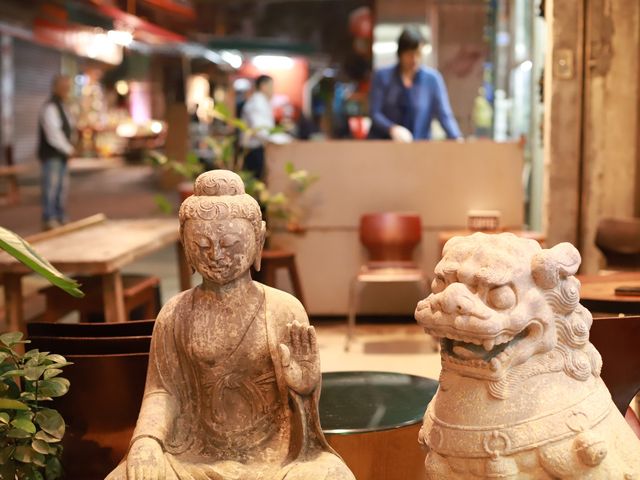 漫遊摩羅上街