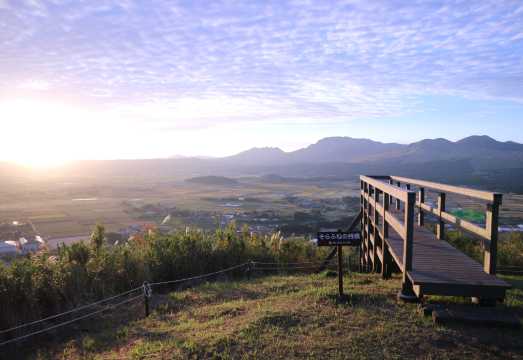 [Fukuoka Round-Trip | Kumamoto Aso 1-Day Tour] Kumamoto Castle + Mount Aso + Kusasenri