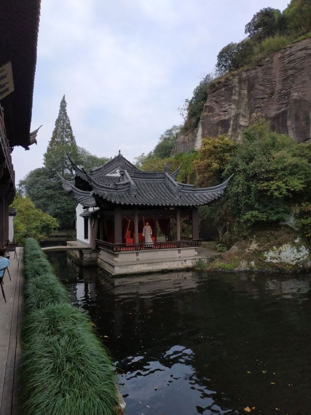 동호