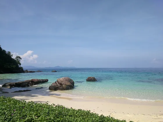 Hotel Bintang 2 di Zamami
