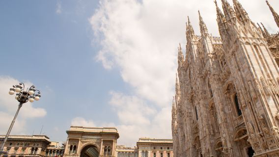 La Scala, Galleria Vittorio Emanuele II, and Milan Cathedral 1-day tour