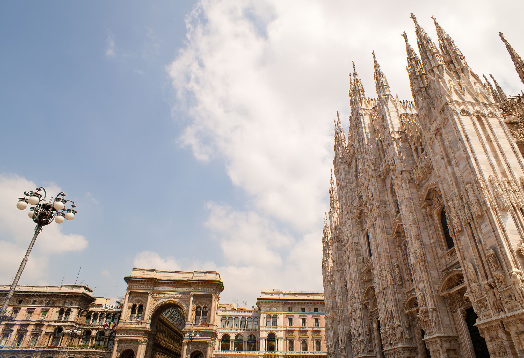Scala-Oper + Viktor-Emanuel-Passage + Mailänder Dom Tagesausflug