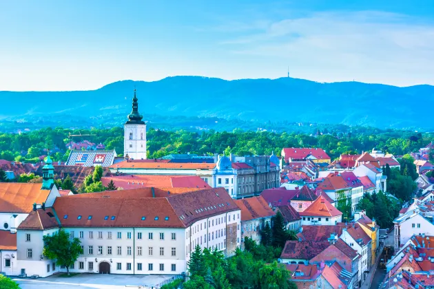 Fly fra Zagreb til Bornholm Airport