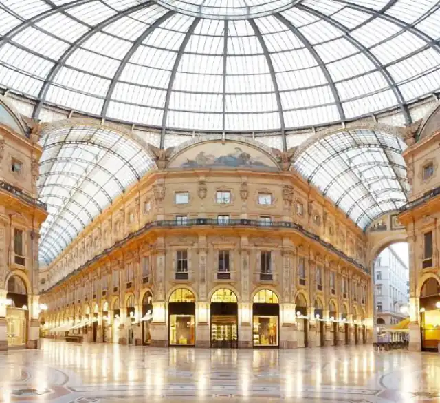 Hotels near Galleria Vittorio Emanuele II