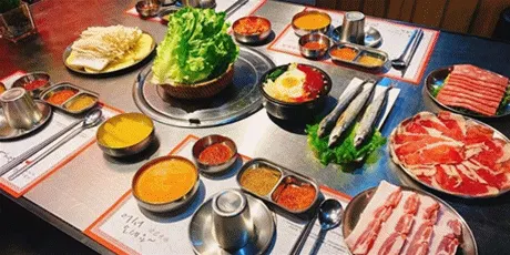 肉本家韩国传统烤肉店