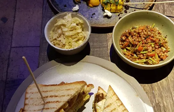 Pawat Somtum Seafood