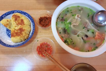 DI YI GU YUAN SHENG TAI MAO NIU ZA