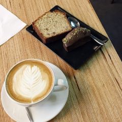 Coutume Cafe (Babylone) User Photo