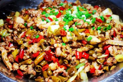 XIANG CUN PAO JIAO TU