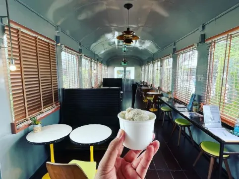 5 คาเฟ่ชะอำแนะนำ 2569 ไปเติมความหวานด้วยกัน