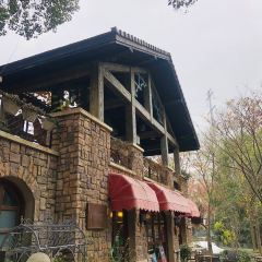 Deqiuhuayuanjiudian-mantuo Coffee Shop User Photo