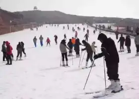 望海樓滑雪場