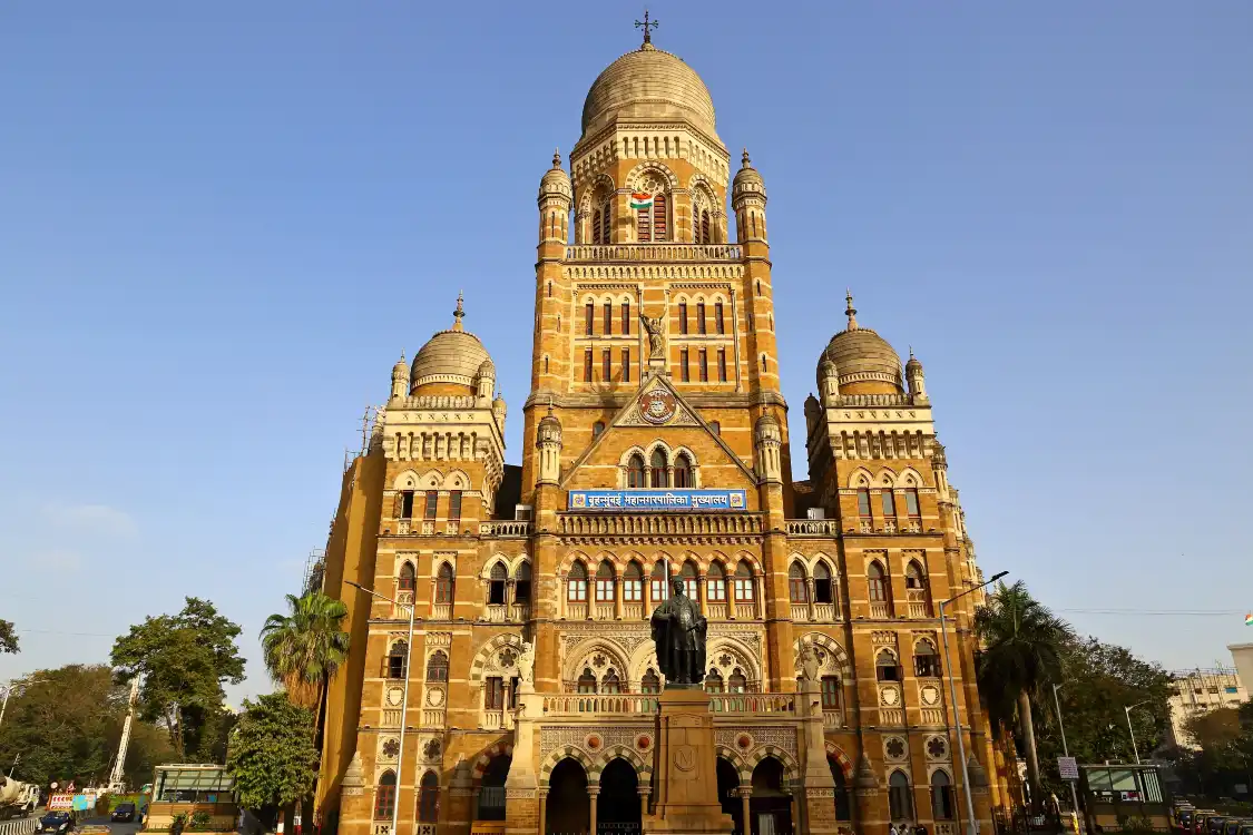 Hotels near Brihanmumbai Municipal Corporation (BMC)