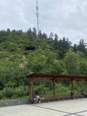 Qinglong Mountain Park