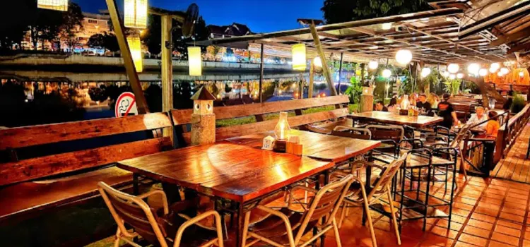 The Good View Bar & Restuarant Chiang Mai