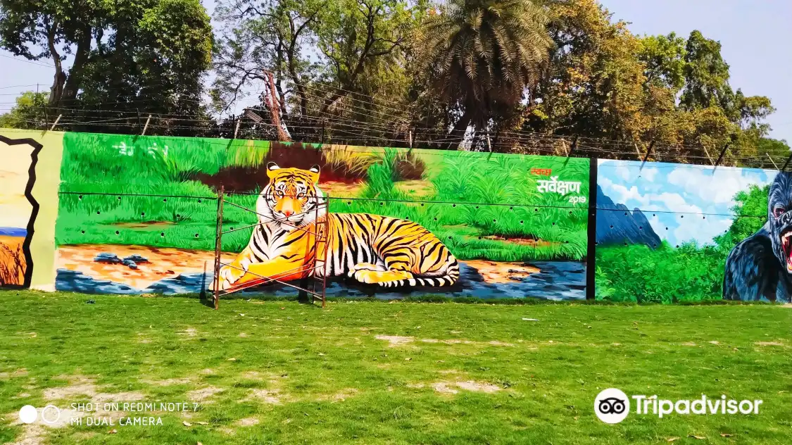 Hotels near Kamla Nehru Zoo