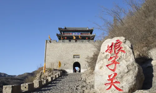 Women Soldiers Pass Scenic Area