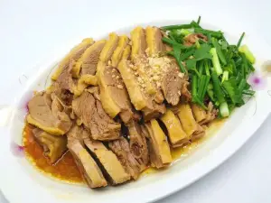 衝天香鴨粥店（光華北店）