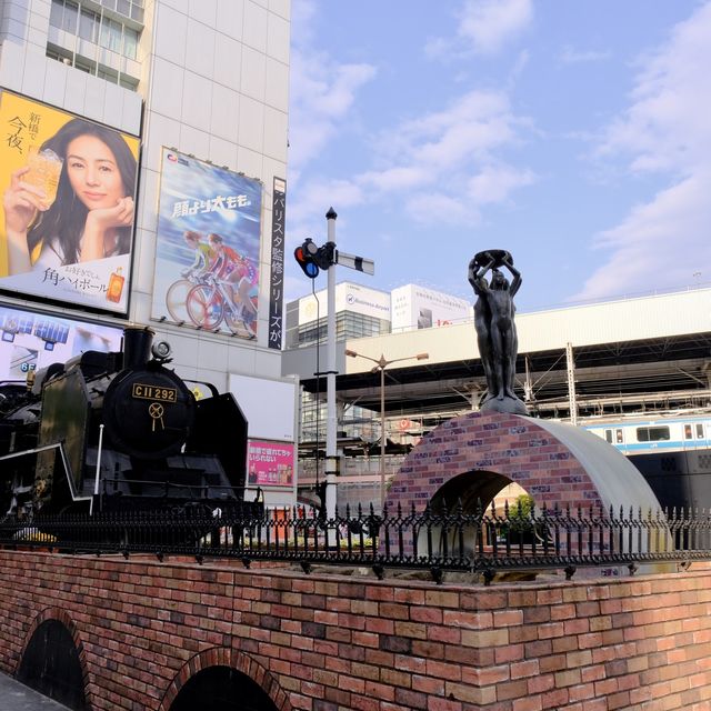 新橋駅SL広場