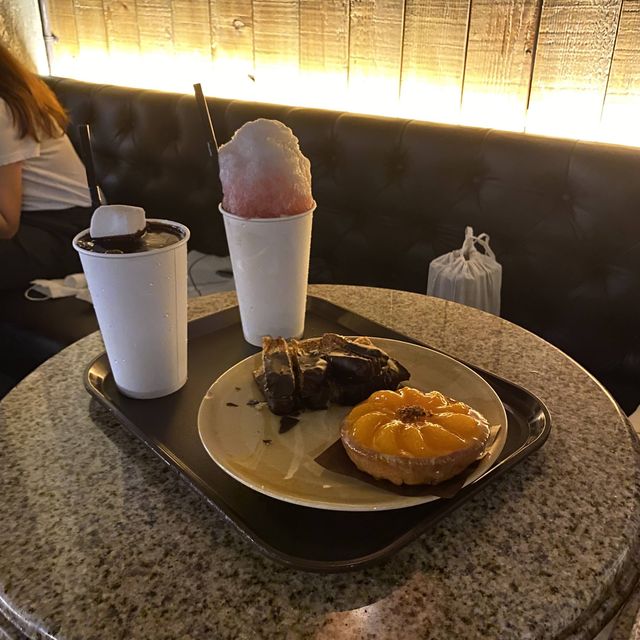 비주얼 맛집 코엑스 카페, 라에스키모