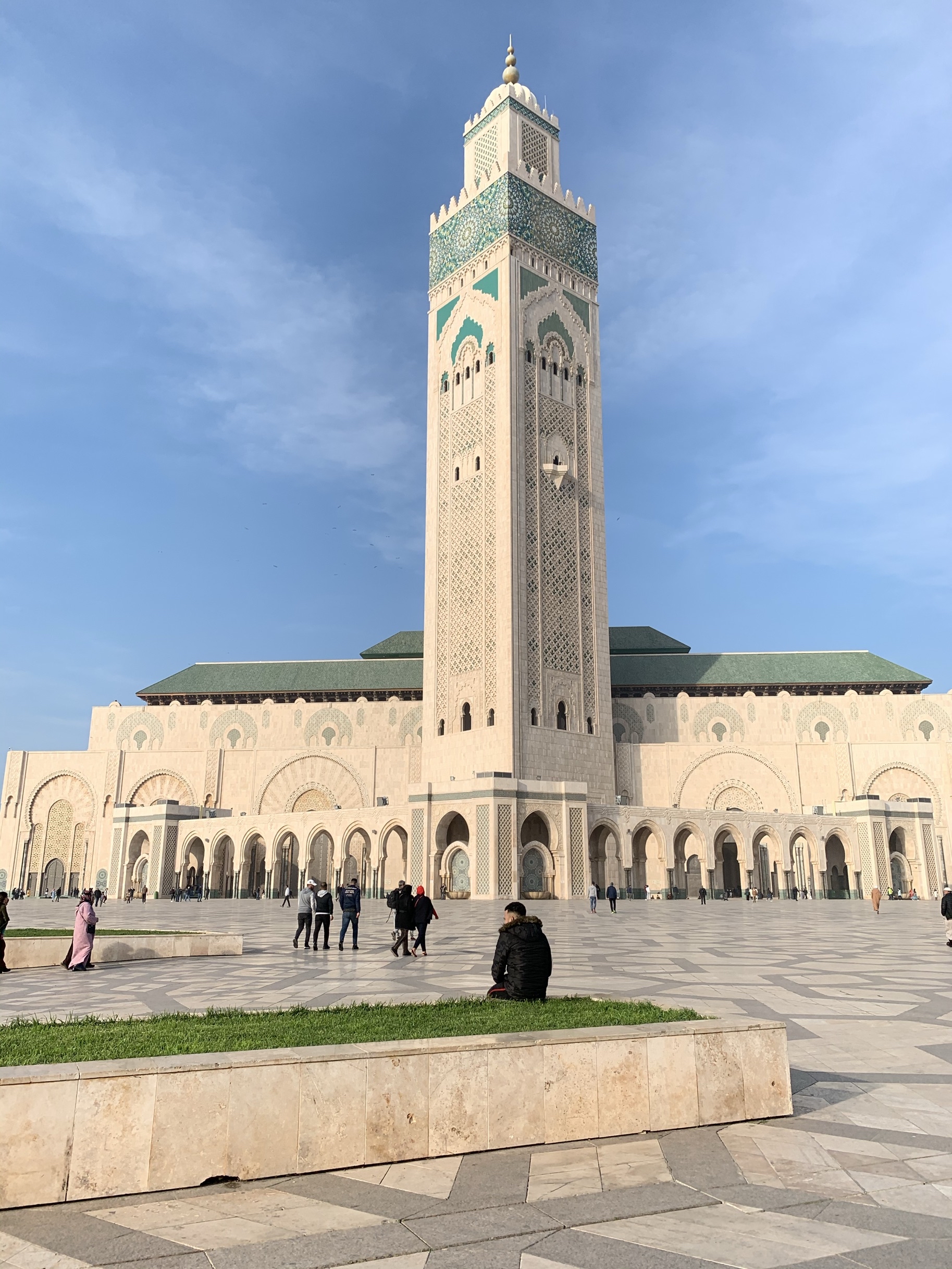 カサブランカ ハッサン 2 世モスク 評判 案内 トリップドットコム