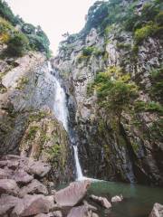 Baizhang Waterfall