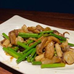 QIAN HAI YAN User Photo