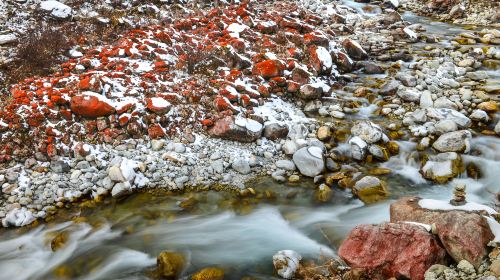 Yajiageng Red Rock Beach Park