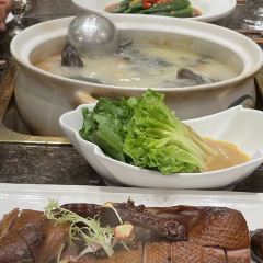 QIN SHAN ZHAI RESTAURANT User Photo